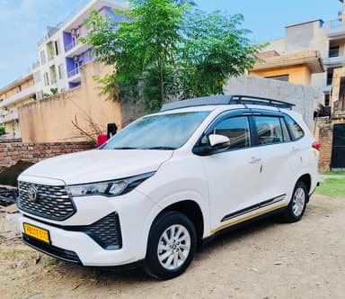 Toyota Crysta Hycross