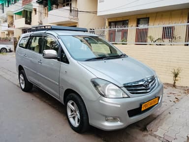 Toyota Innova